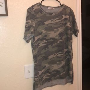 Wild honey camo tee!